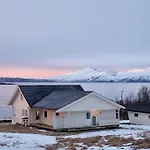 Holiday home Blabergan In The Lyngen Alps