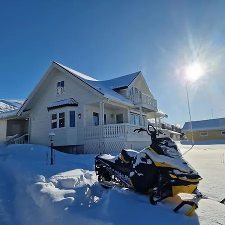 Blabergan In The Lyngen Alps 別荘 *