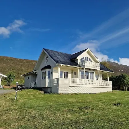 Blabergan In The Lyngen Alps Prázdninový dům Nord-Lenangen