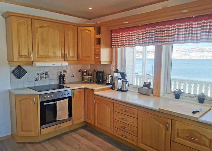 Blabergan Vakantiehuis Nord-Lenangen