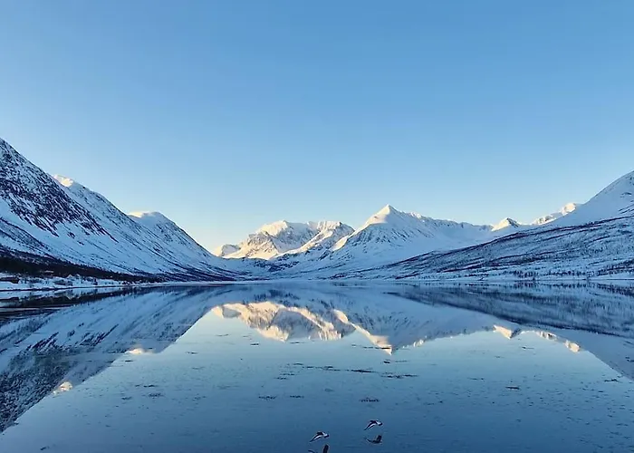 بيت للعطل Blabergan In The Lyngen Alps *