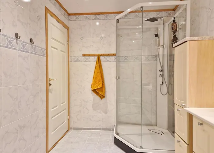 Blabergan In The Lyngen Alps بيت للعطل Nord-Lenangen